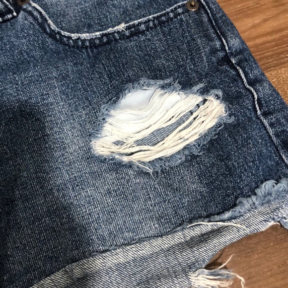 Volcom Jean Shorts - Picture 5 of 6